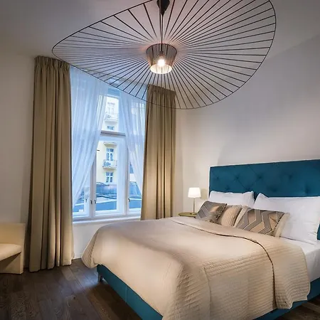 Luxury Modern Designed Oldtown Apartment Prague Exterior photo