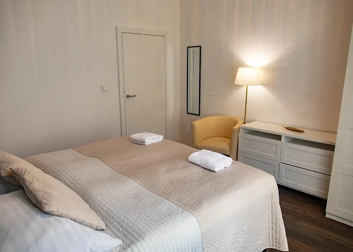 Luxury Modern Designed Oldtown Apartment